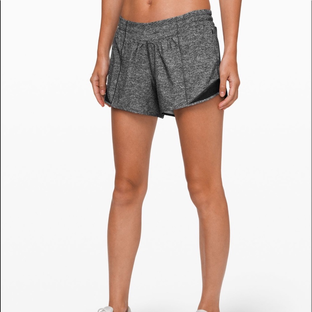 Lululemon Hotty Hot shorts